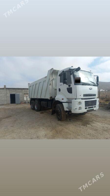 Ford Cargo 3535D 2015 - 620 000 TMT - Ашхабад - img 1