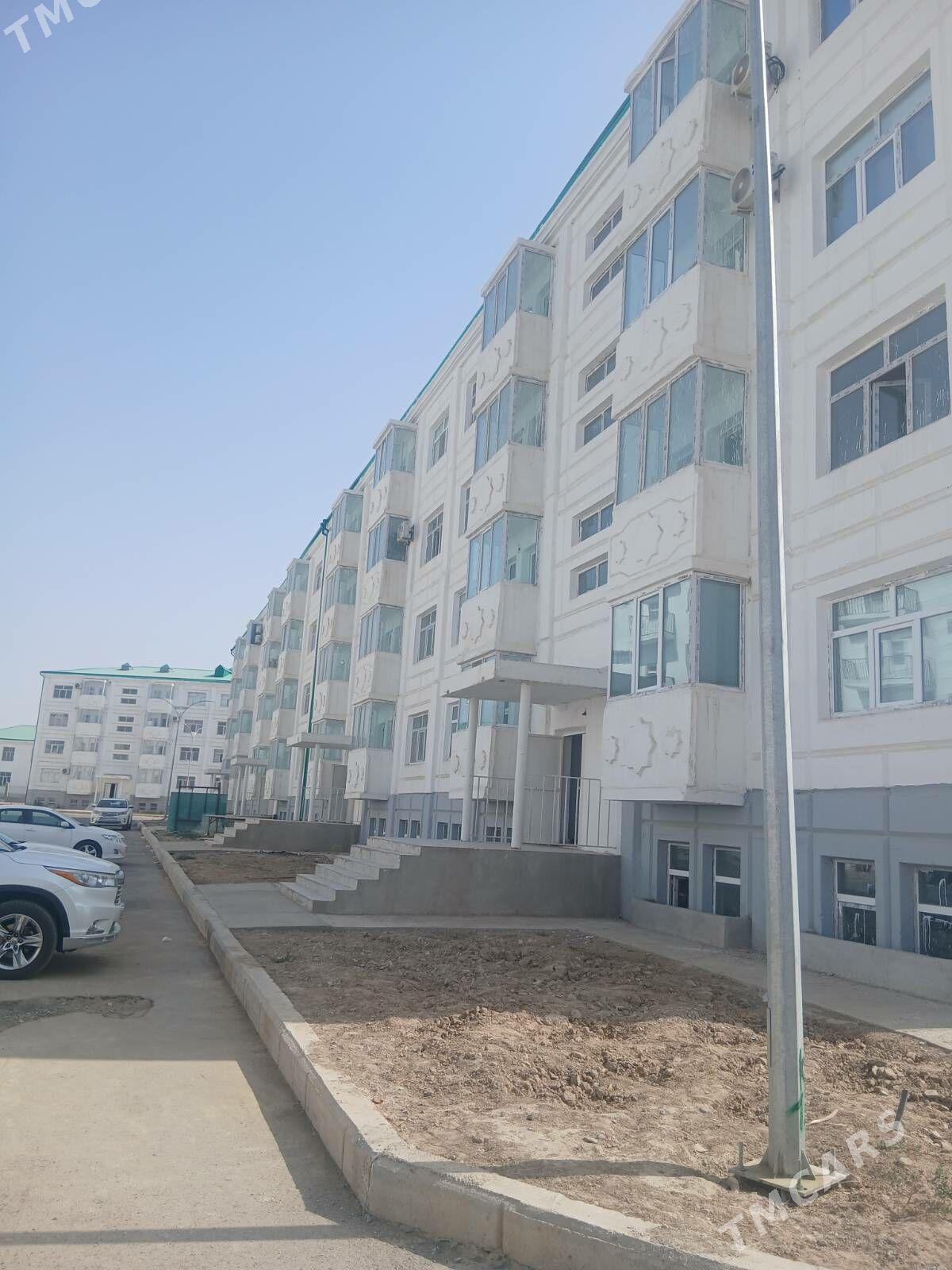 Anew panel jay 4/2 2kom 78m² - Анев - img 1