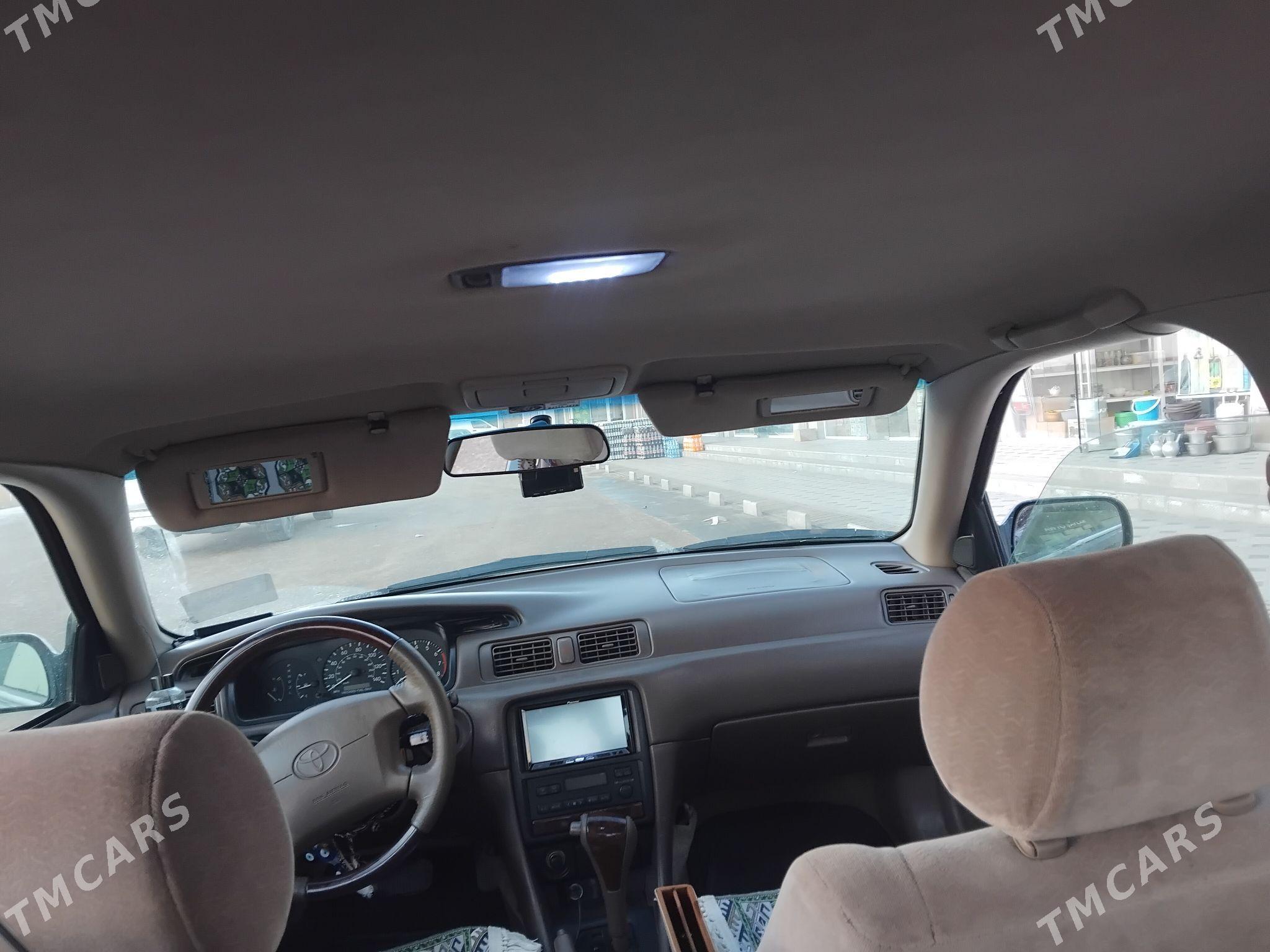 Toyota Camry 1998 - 170 000 TMT - Sakarçäge - img 1