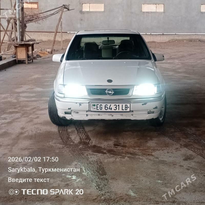 Opel Vectra 1990 - 37 000 TMT - Чарджоу - img 1