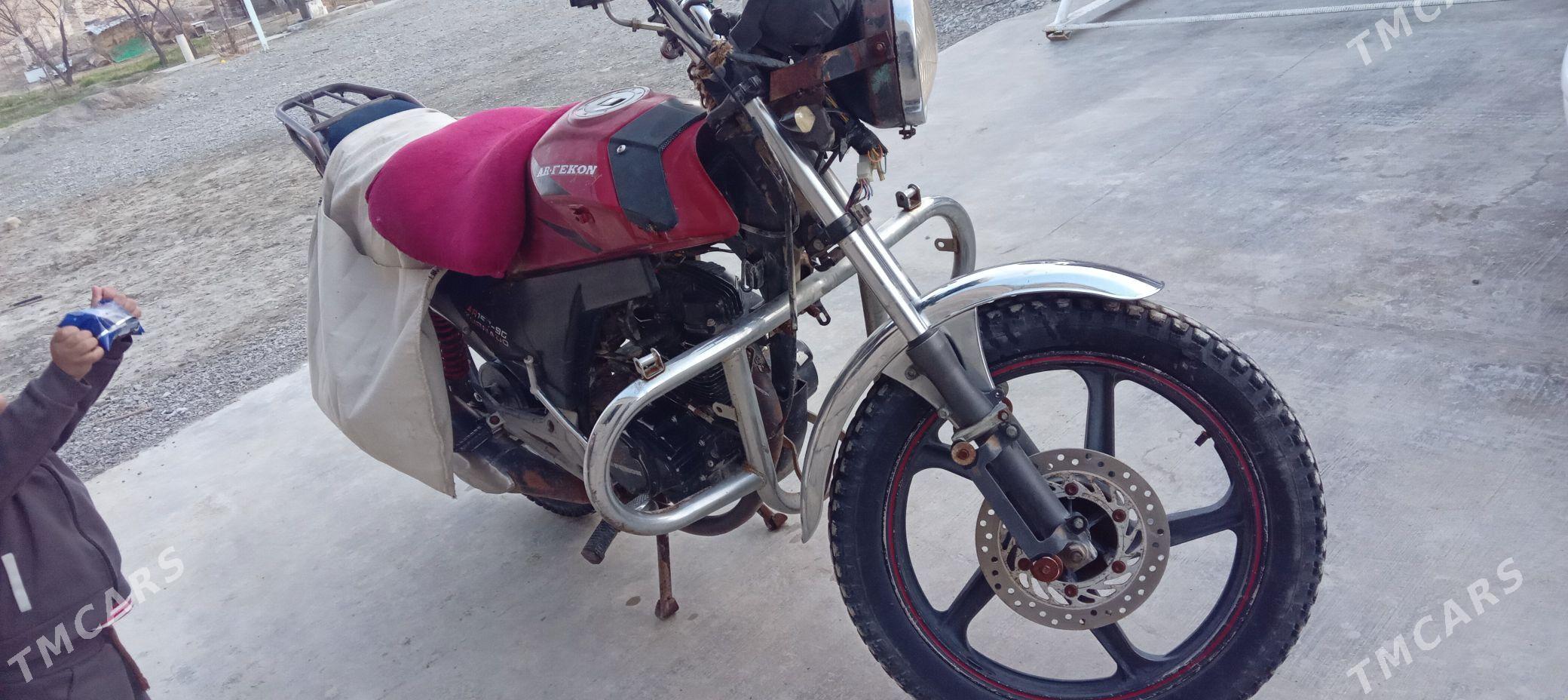 Fekon FK150-8G 2015 - 11 000 TMT - Бахарден - img 1