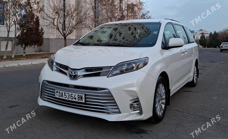 Toyota Sienna 2018 - 400 000 TMT - Türkmenbaşy - img 1