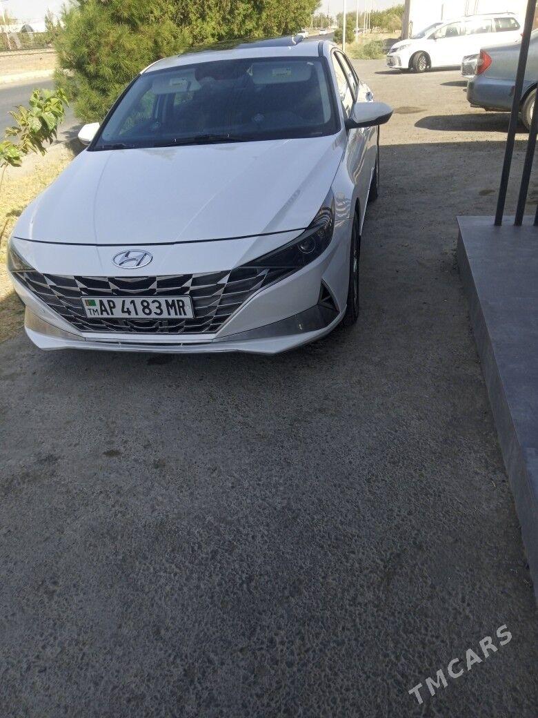 Hyundai Elantra 2022 - 300 000 TMT - Мары - img 1