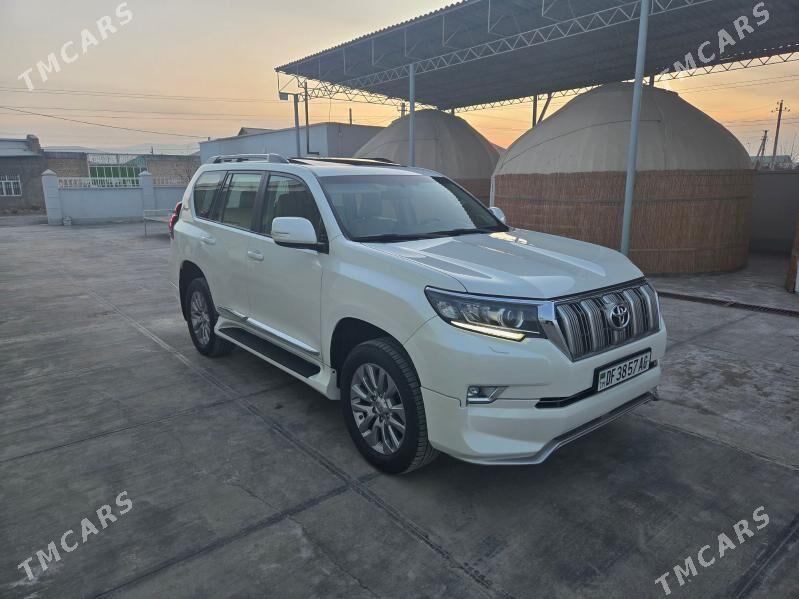 Toyota Land Cruiser Prado 2018 - 837 000 TMT - Gyzylarbat - img 1