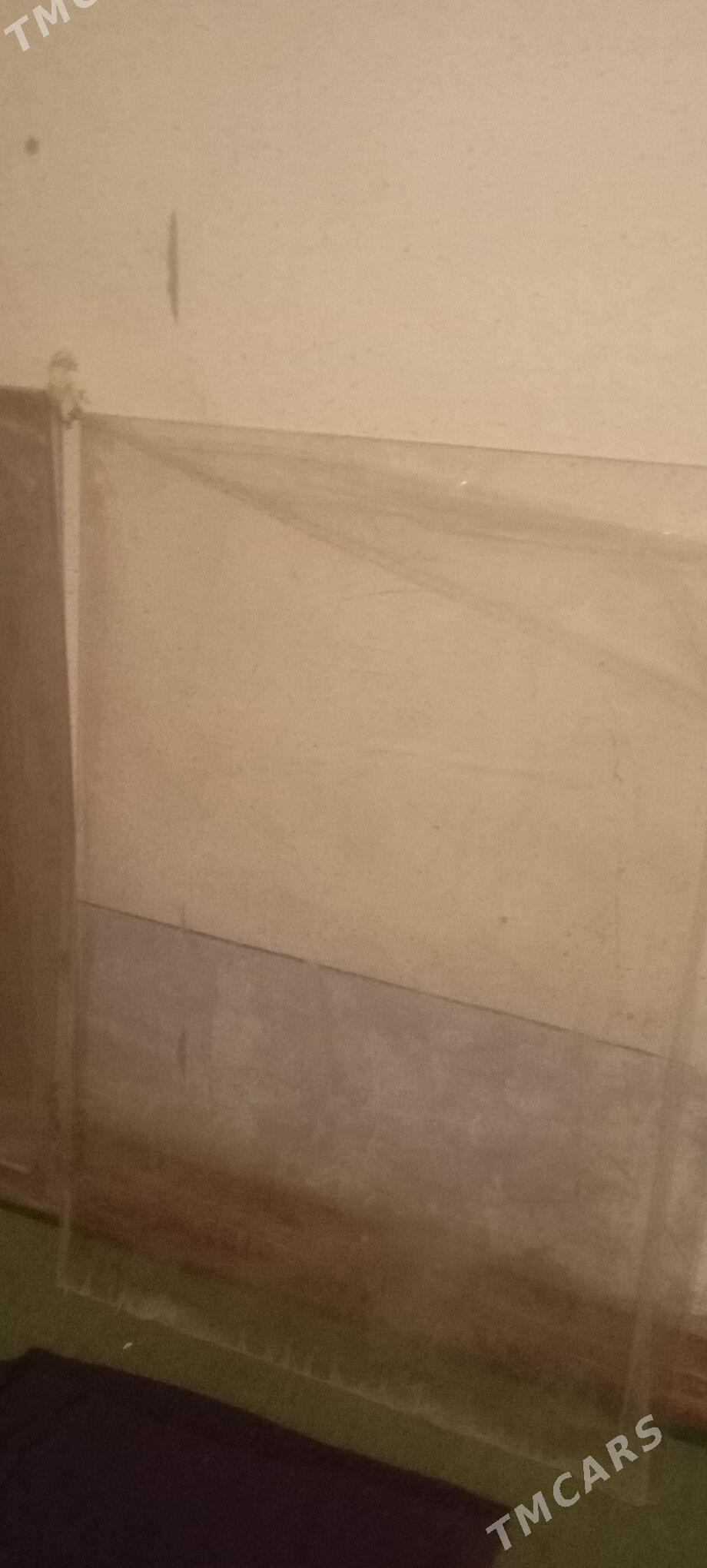 Пласмас айна - Мары - img 1