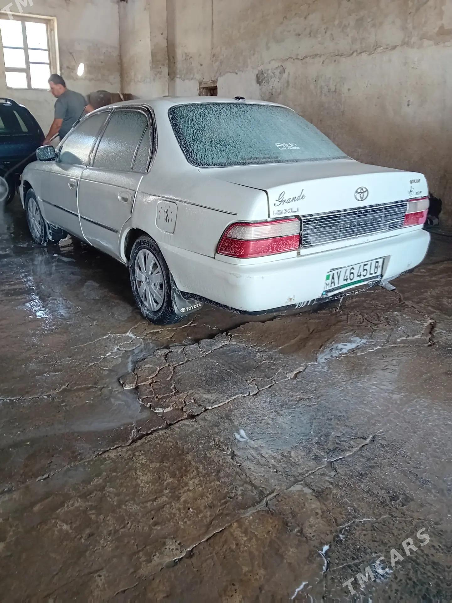 Toyota Corolla 1997 - 30 000 TMT - Дянев - img 1