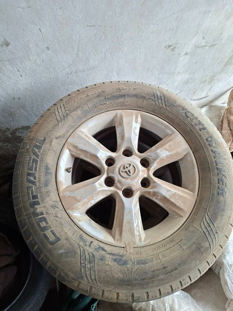 prada 4 stuk 17 lik 3 000 TMT - Aşgabat - img 1