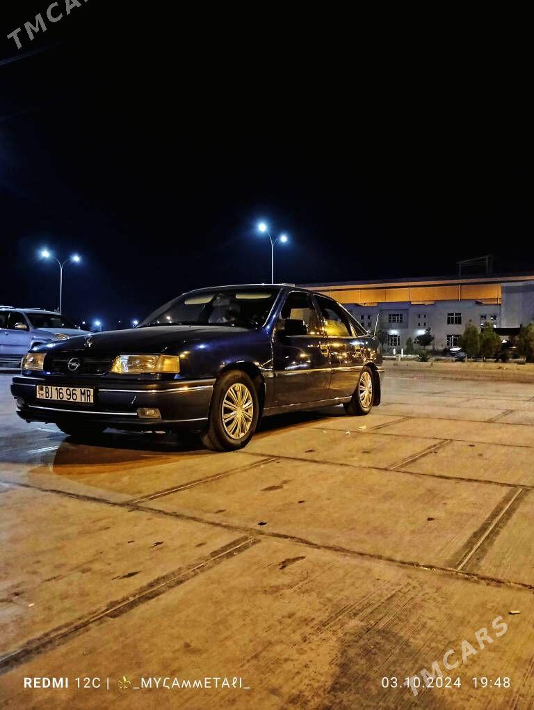 Opel Vectra 1994 - 40 000 TMT - Байрамали - img 1
