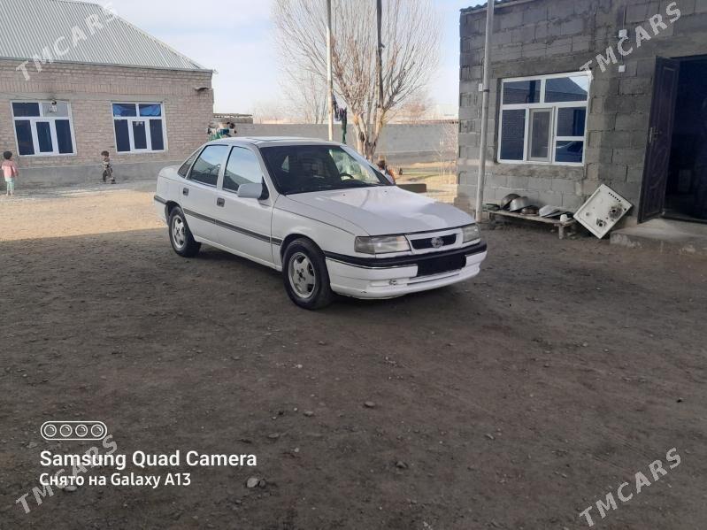 Opel Vectra 1991 - 39 000 TMT - Bäherden - img 1