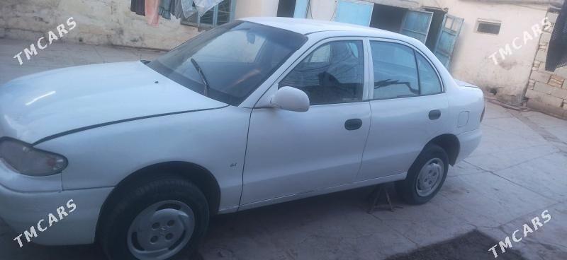 Hyundai Accent 1995 - 20 000 TMT - Теджен - img 1