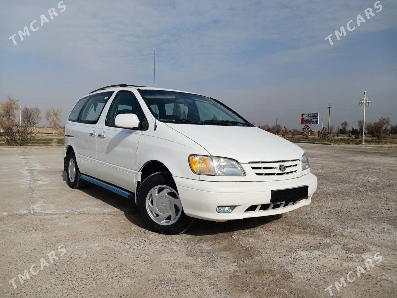 Toyota Sienna 2003 - 210 000 TMT - Халач - img 1