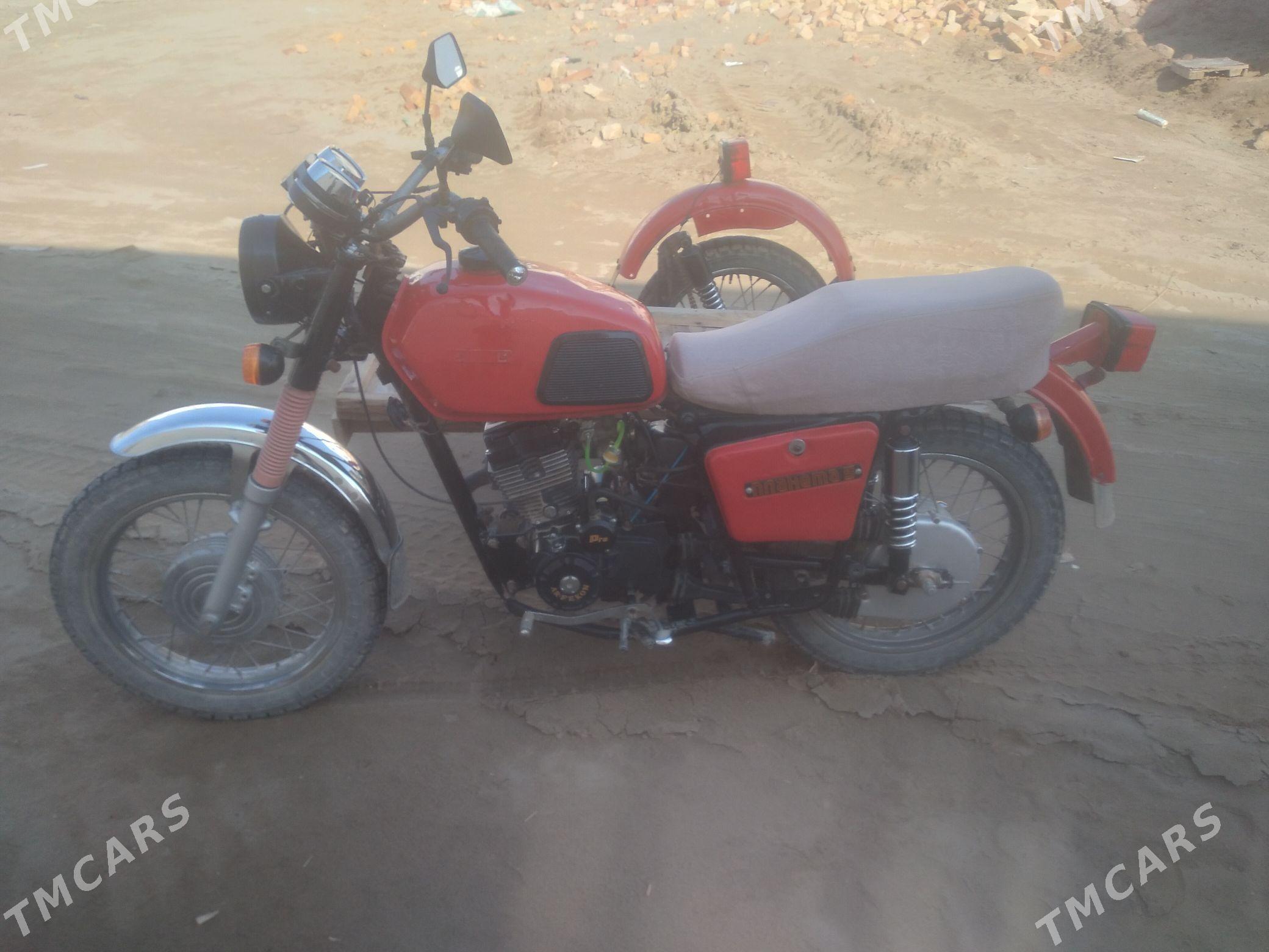 Yamaha Artistic 1994 - 13 000 TMT - Халач - img 1