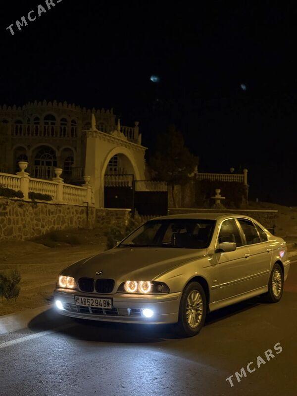 BMW E39 1999 - 115 000 TMT - Türkmenbaşy - img 1