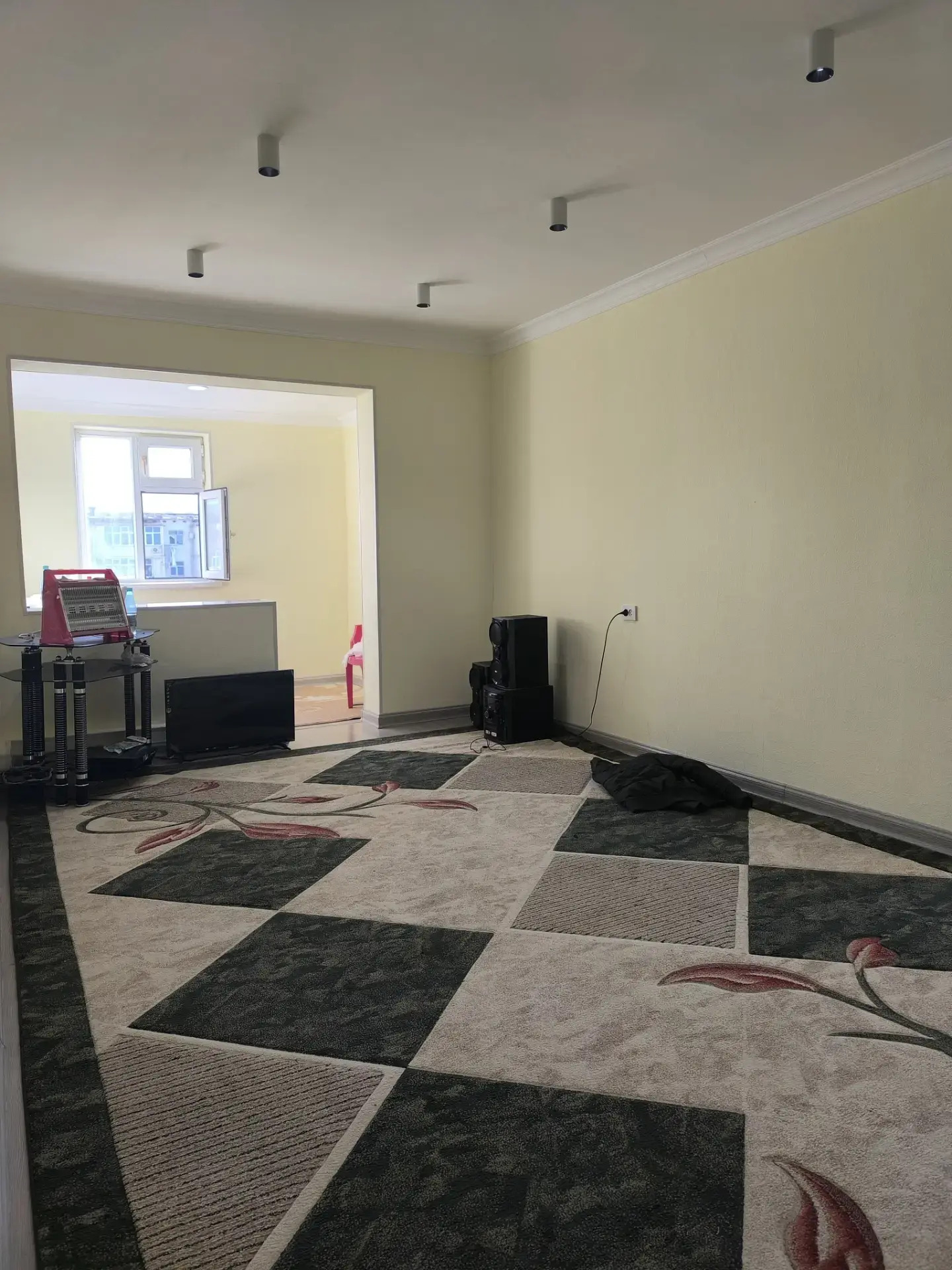 11 mik 2 komnat - 11 mkr - img 1