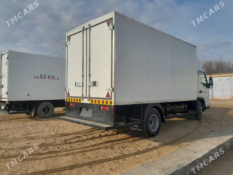 Mitsubishi Canter 2025 - 540 000 TMT - Darganata - img 1