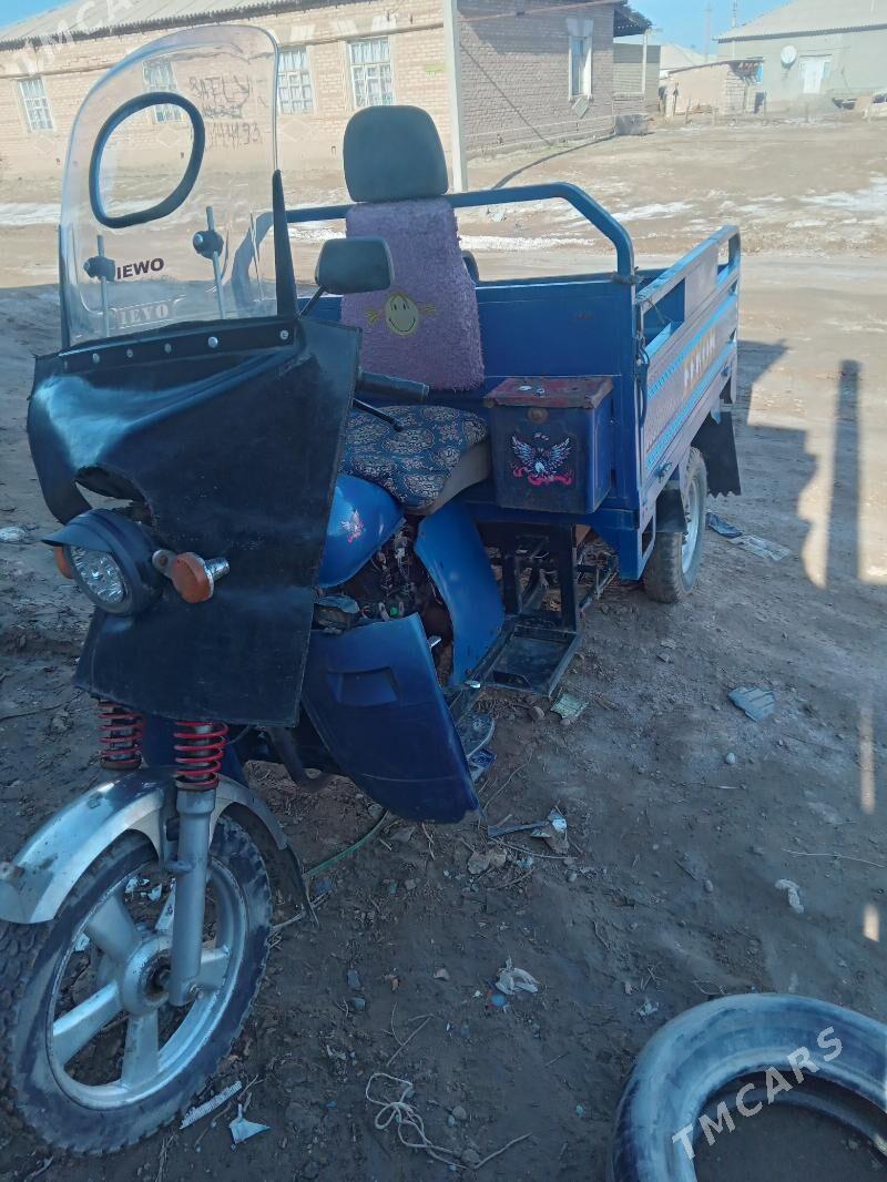 Fekon FK200-14G 2013 - 15 000 TMT - Бабадайхан - img 1