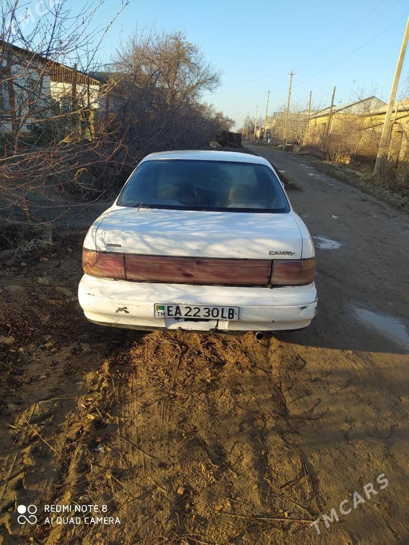 Toyota Camry 1991 - 27 000 TMT - Керки - img 1