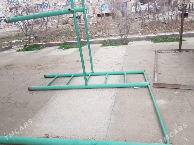 Турник с брусьями - Türkmenabat - img 1
