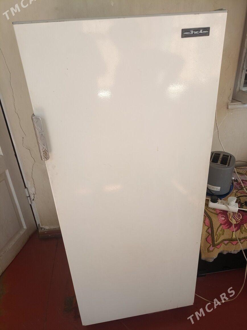 Holodilnik zil - 3 мкр - img 1