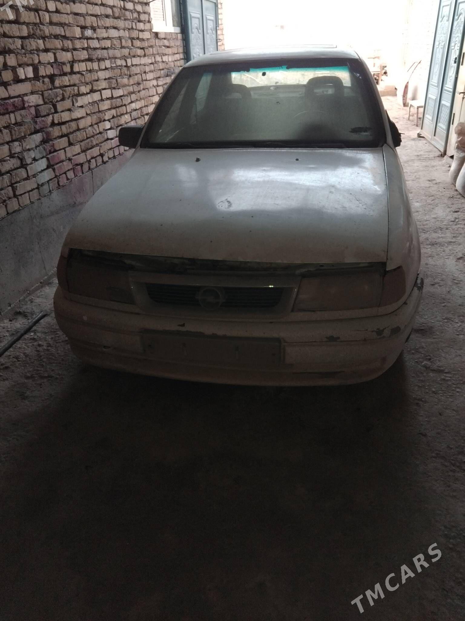 Opel Vectra 1993 - 25 000 TMT - Туркменабат - img 1