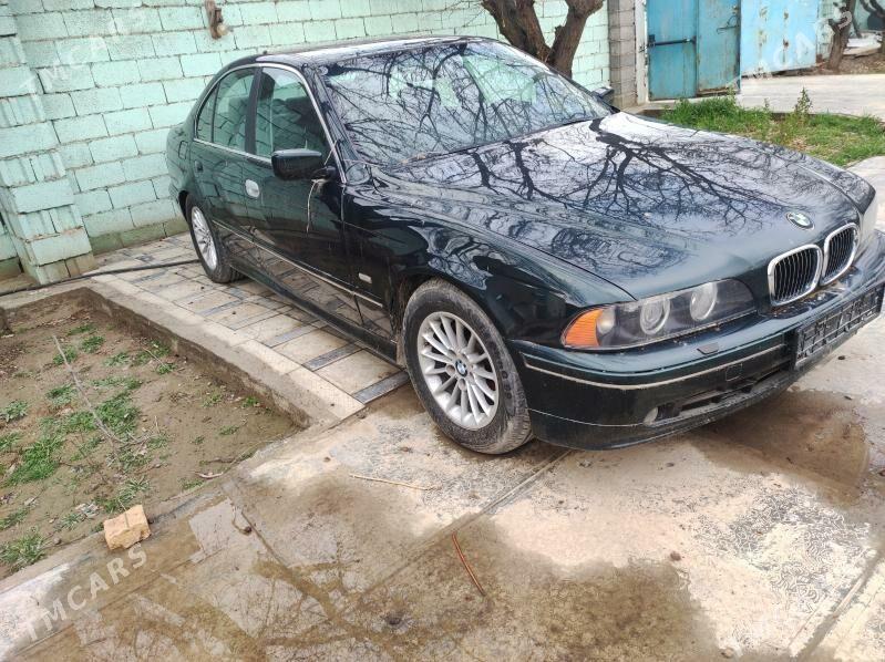 BMW E39 2000 - 110 000 TMT - Мары - img 1