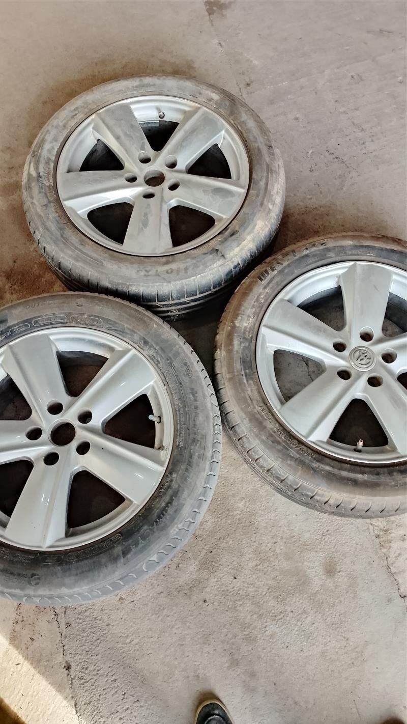 17 lik 4 uştuk 1 300 TMT - Бабадайхан - img 1