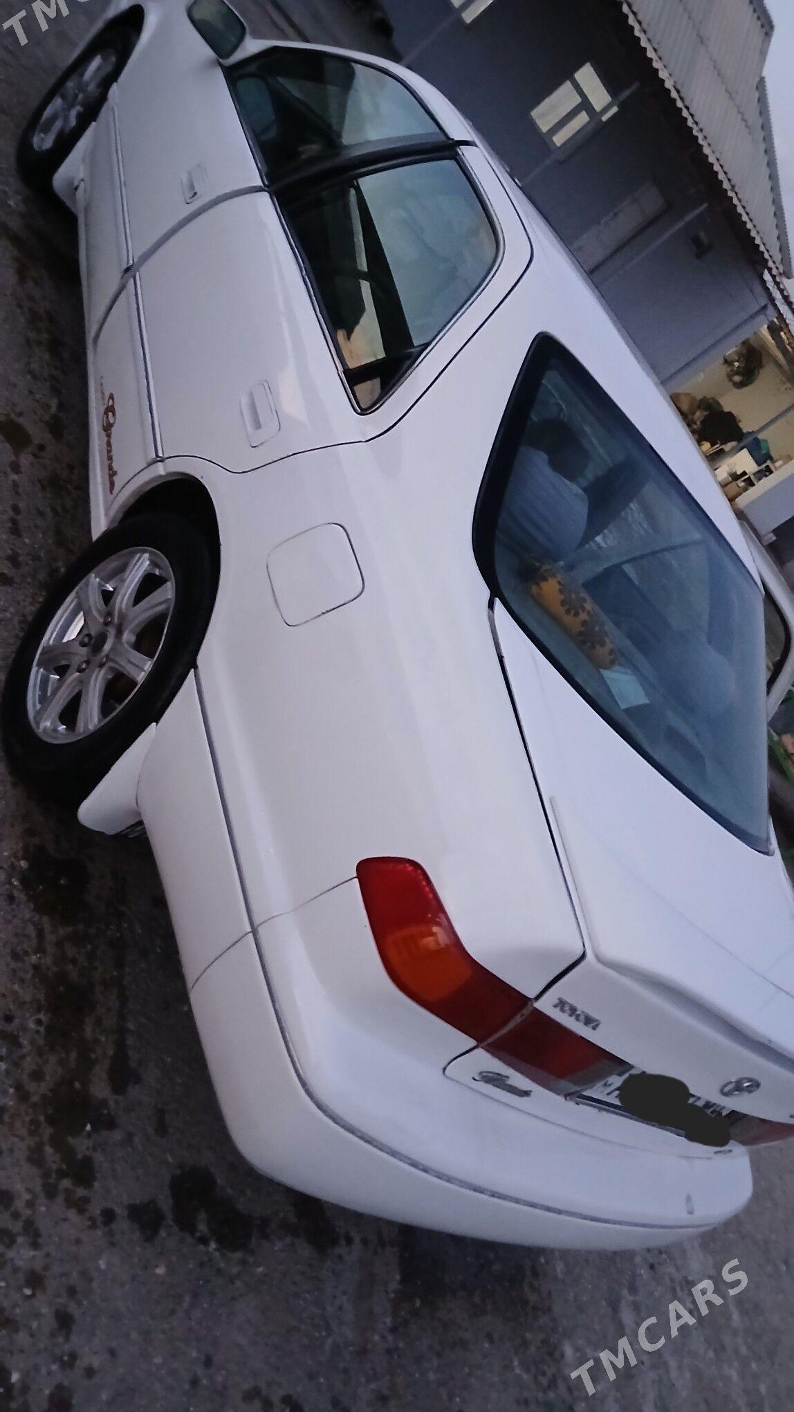 Toyota Camry 2000 - 160 000 TMT - Sarahs - img 1