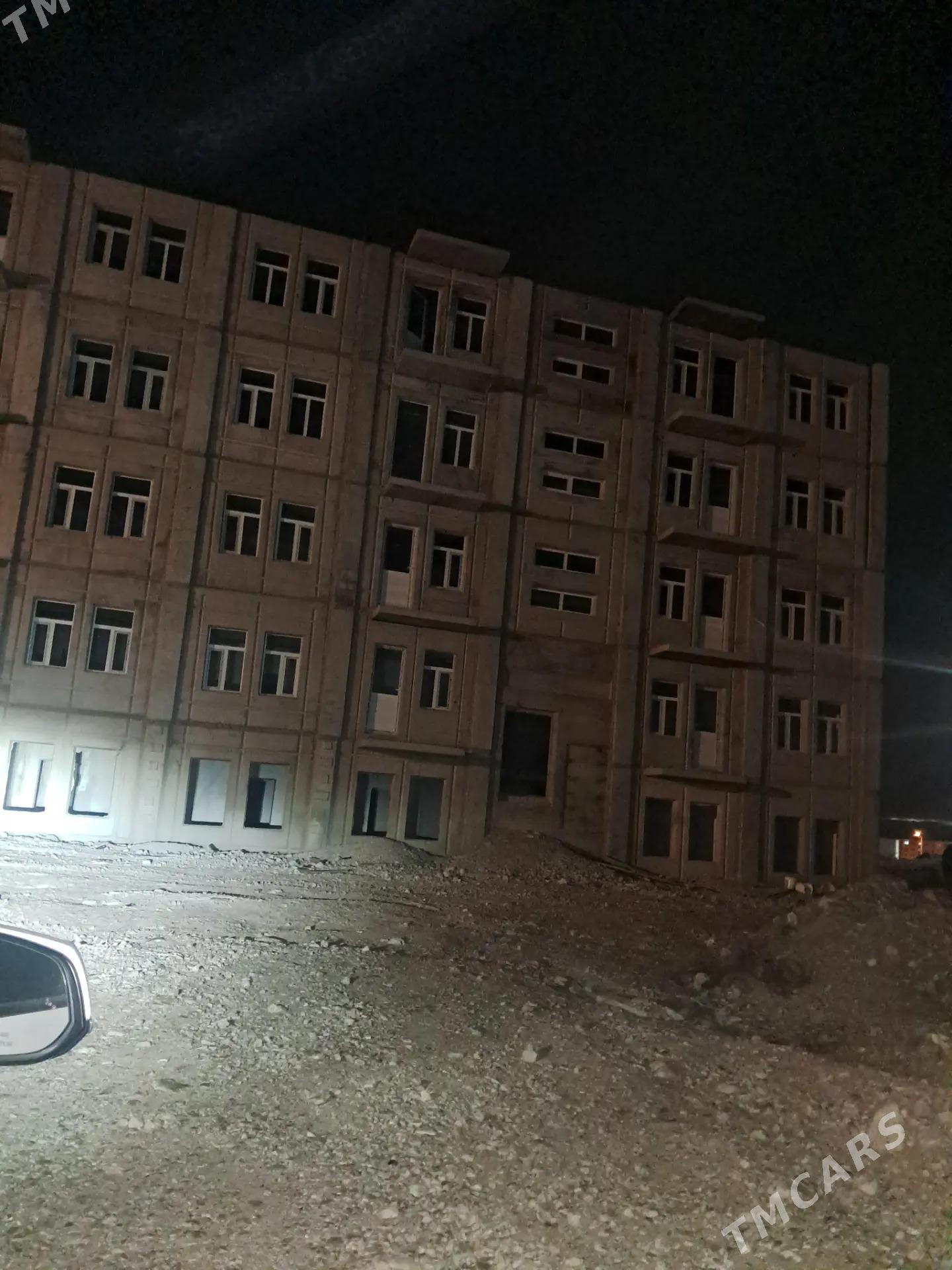 Nurly emlak H\K satlyk jay - Balkanabat - img 1