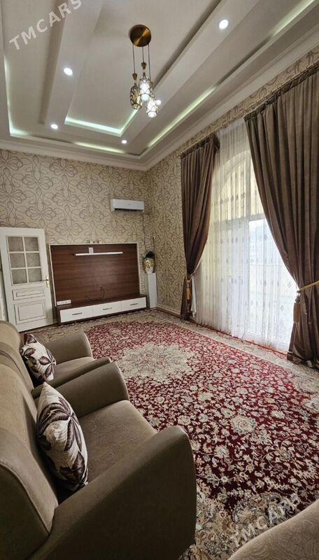 Satlyk Podwoyskiy - Aşgabat - img 1