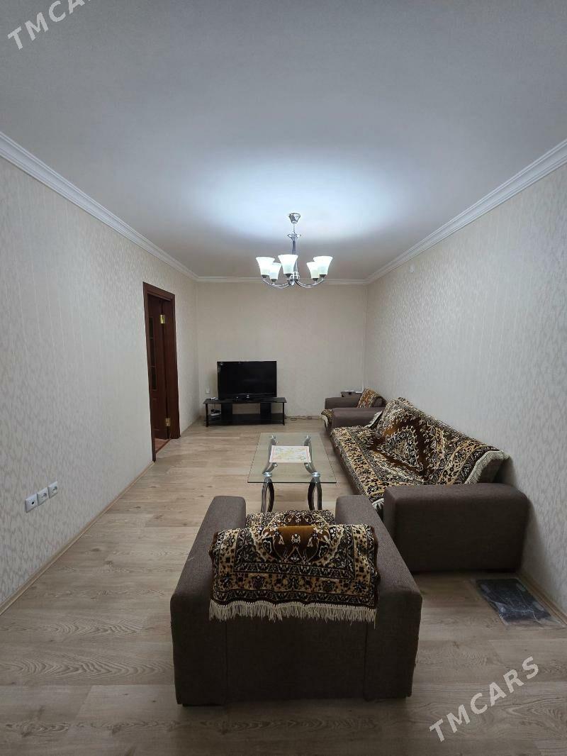 4 мкр HOVLY 2 KOM 1ET - 4 mkr - img 1