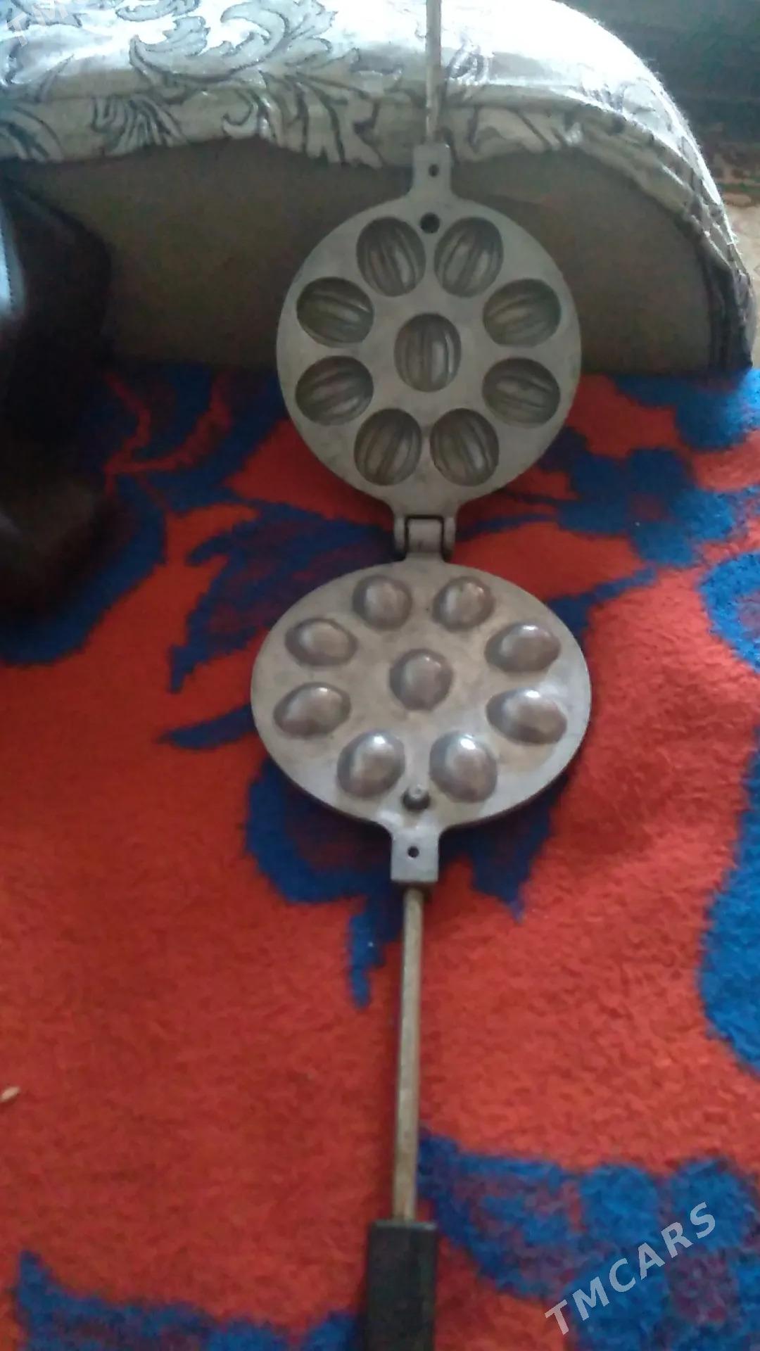 орешница и ложки - Туркменабат - img 1