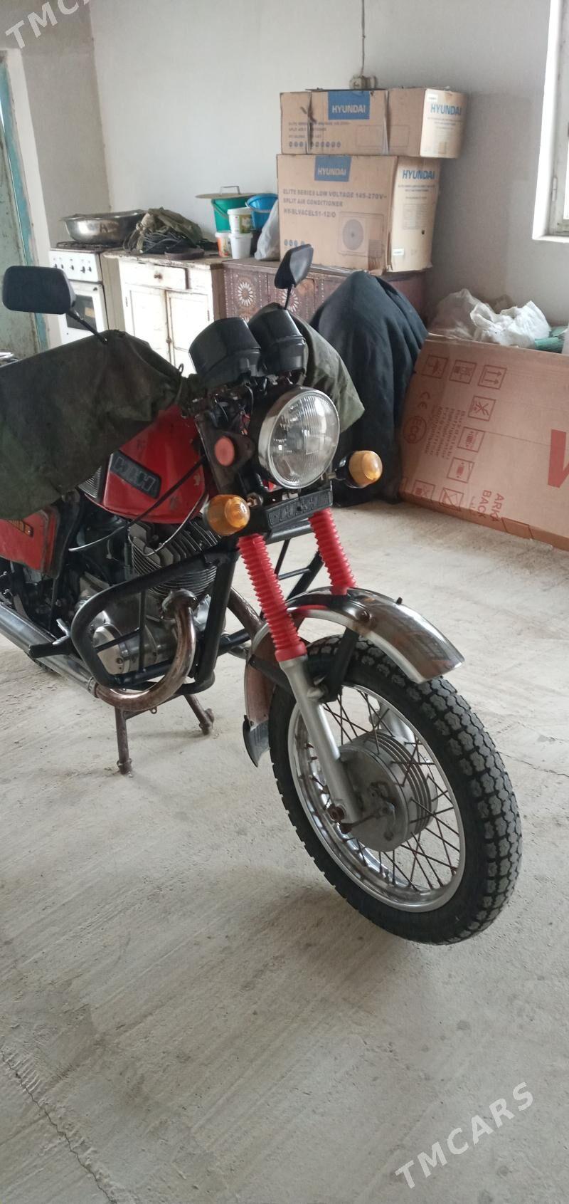 Iž Planeta 5 2000 - 9 000 TMT - Берекет - img 1