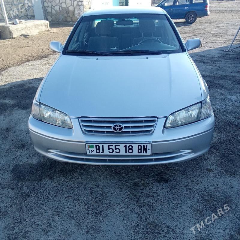 Toyota Camry 2000 - 155 000 TMT - Гызыларбат - img 1