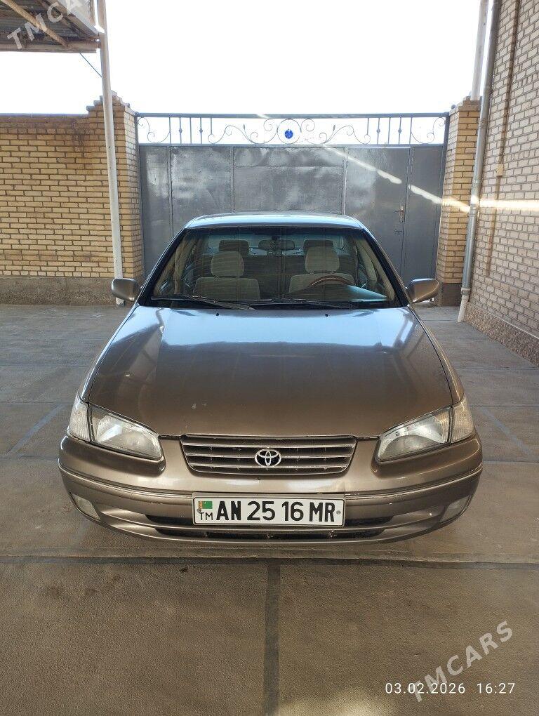 Toyota Camry 1999 - 120 000 TMT - Сакарчага - img 1