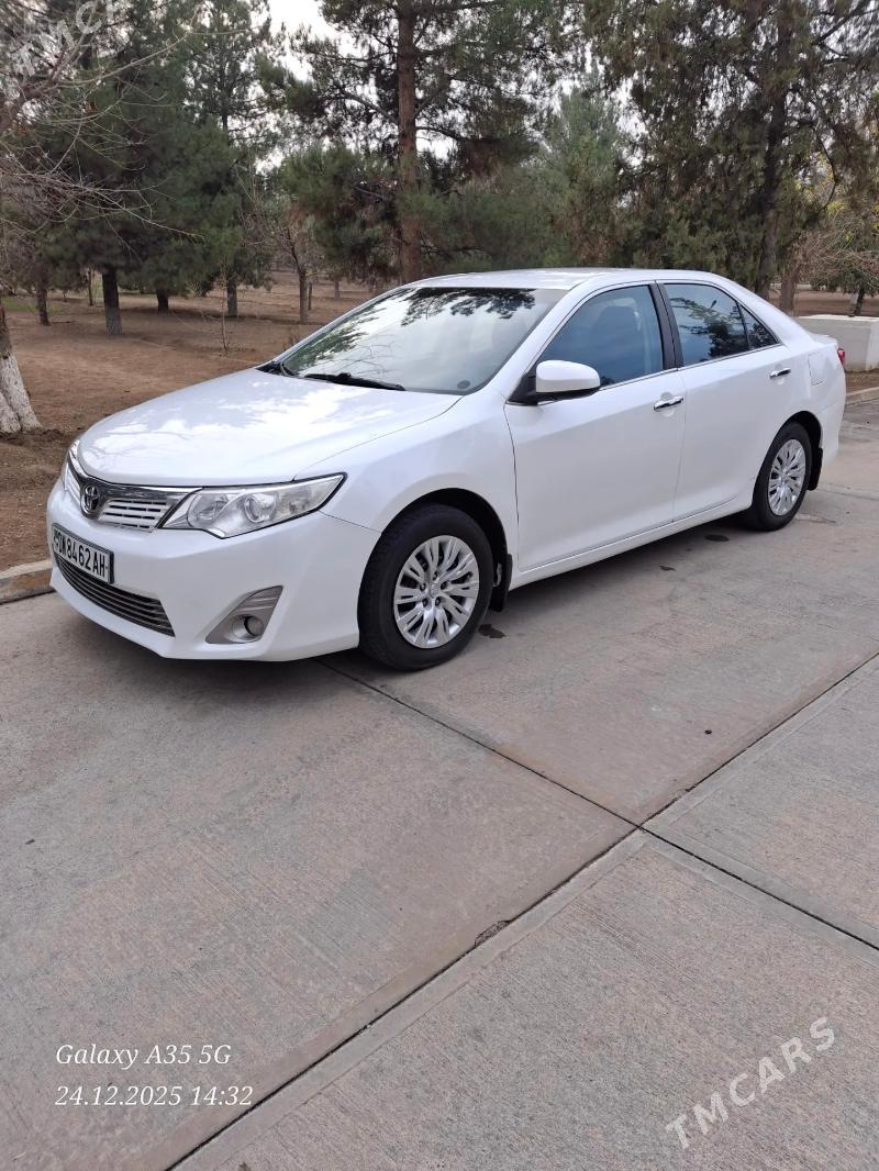 Toyota Camry 2012 - 210 000 TMT - Ак-Бугдайский этрап - img 1