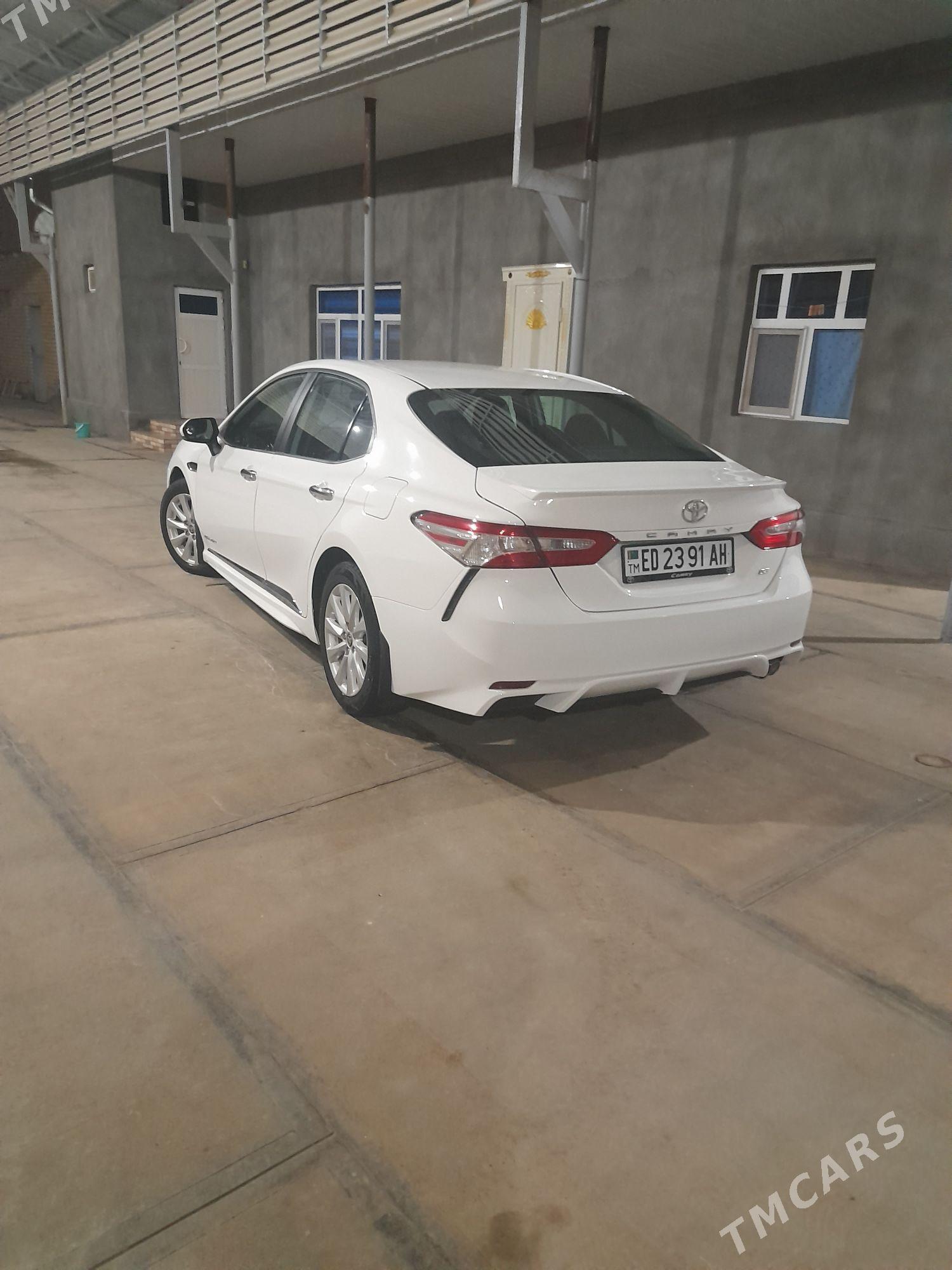 Toyota Camry 2020 - 330 000 TMT - Tejen - img 1