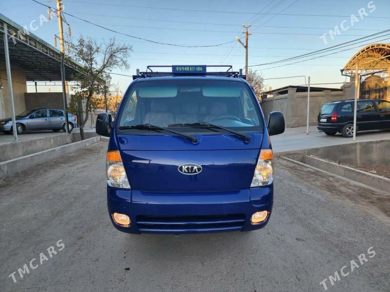 Kia Bongo 2011 - 300 000 TMT - Дашогуз - img 1