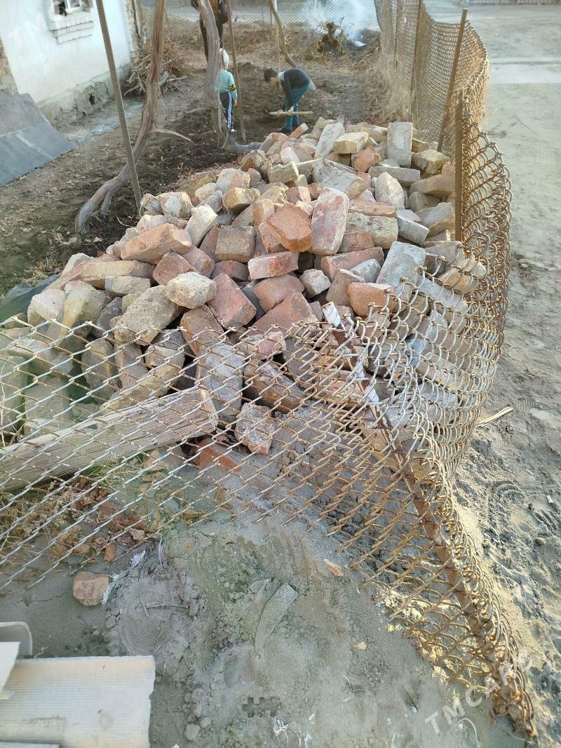 Kerpic керпичь - Туркменабат - img 1