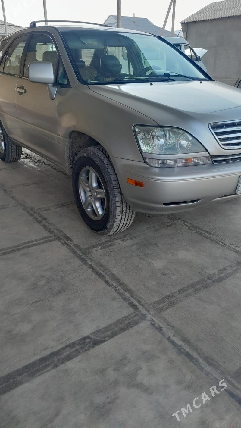 Lexus RX 300 2000 - 210 000 TMT - Sakarçäge - img 1