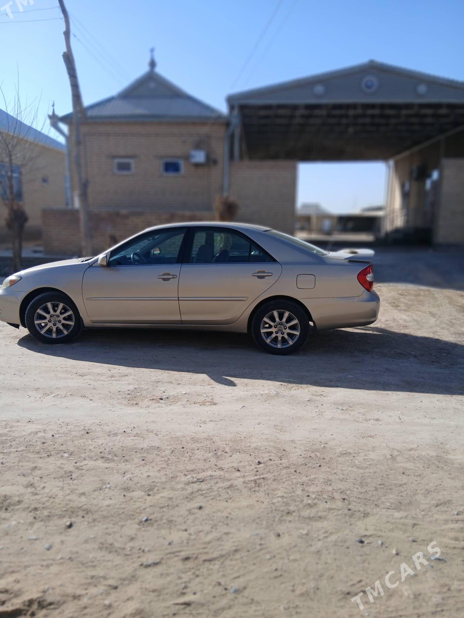 Toyota Camry 2003 - 159 000 TMT - Мары - img 1