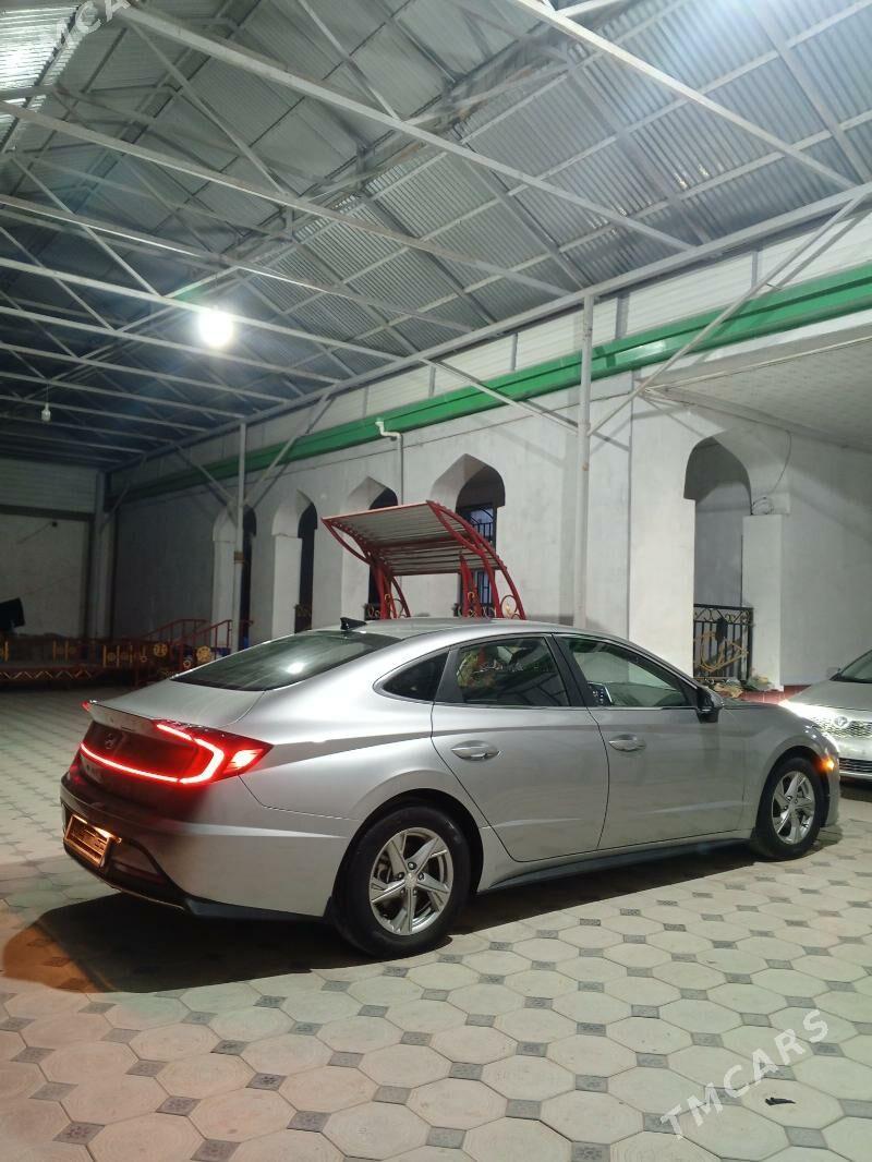 Hyundai Sonata 2022 - 329 000 TMT - Магданлы - img 1