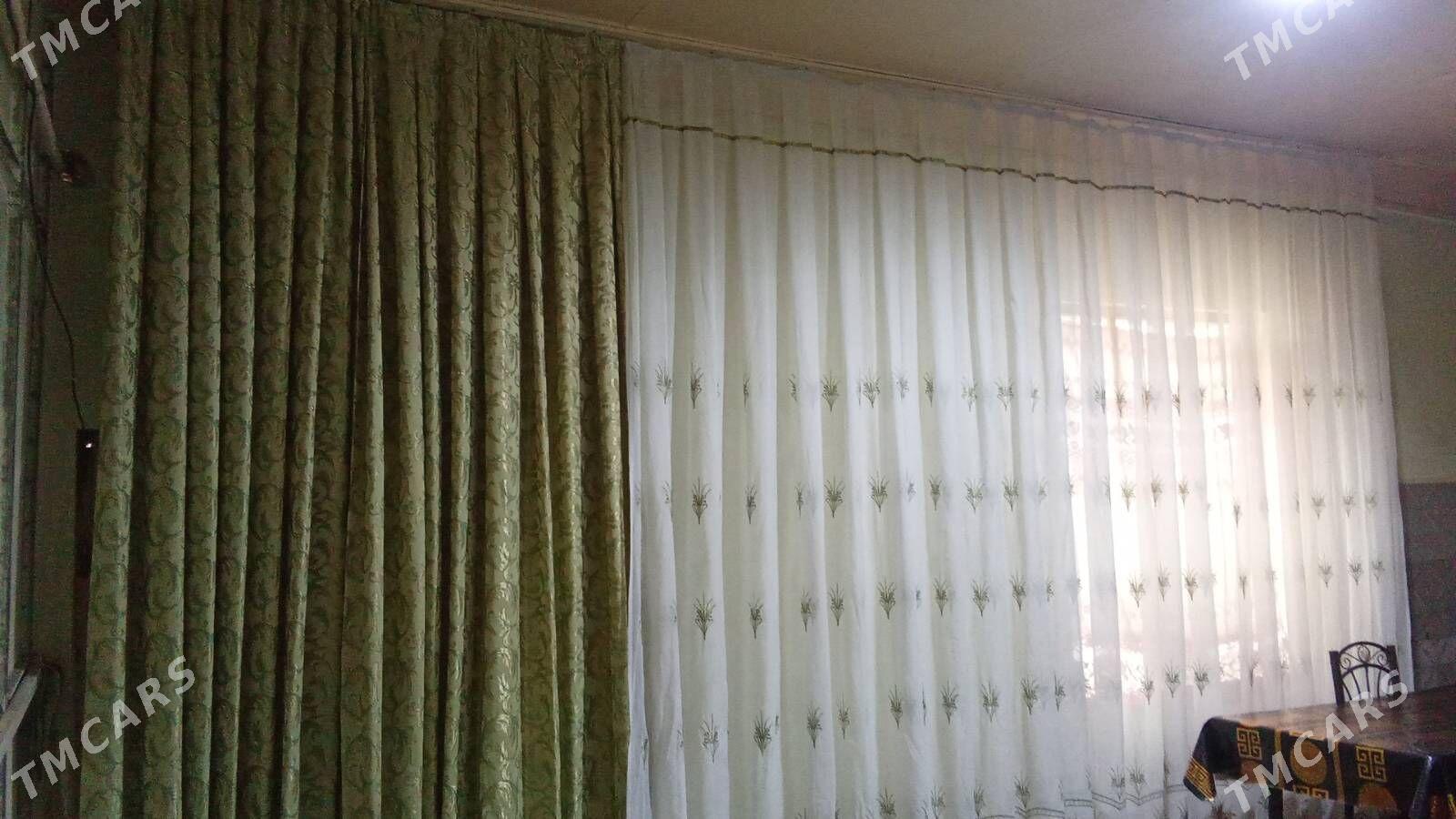 zanaweska - Гурбансолтан Едже - img 1