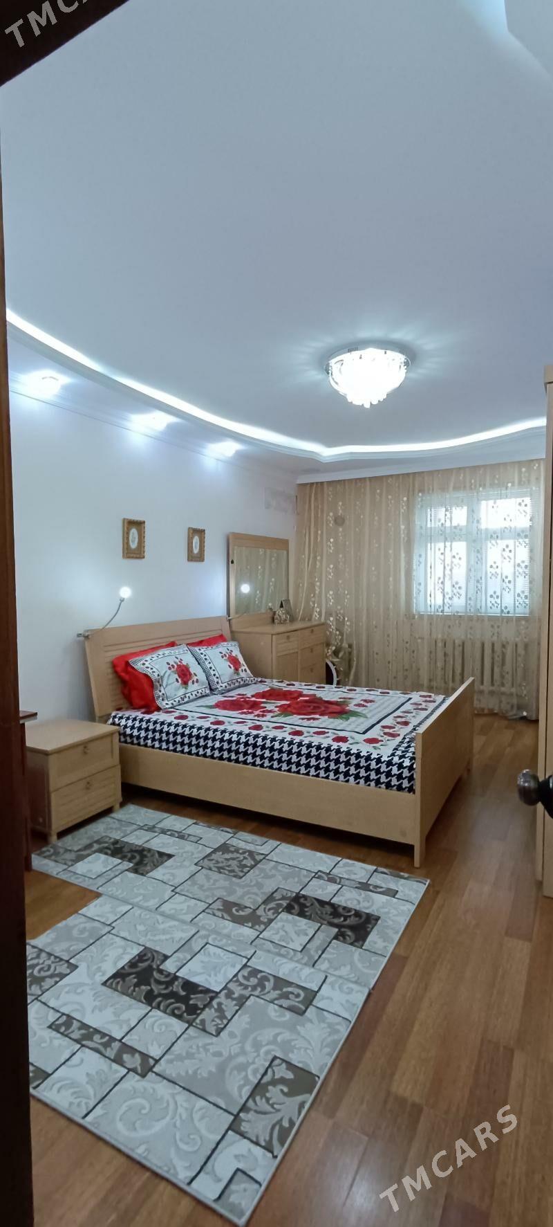 Аренда 10 Мкр 3 ком - 10 mkr - img 1