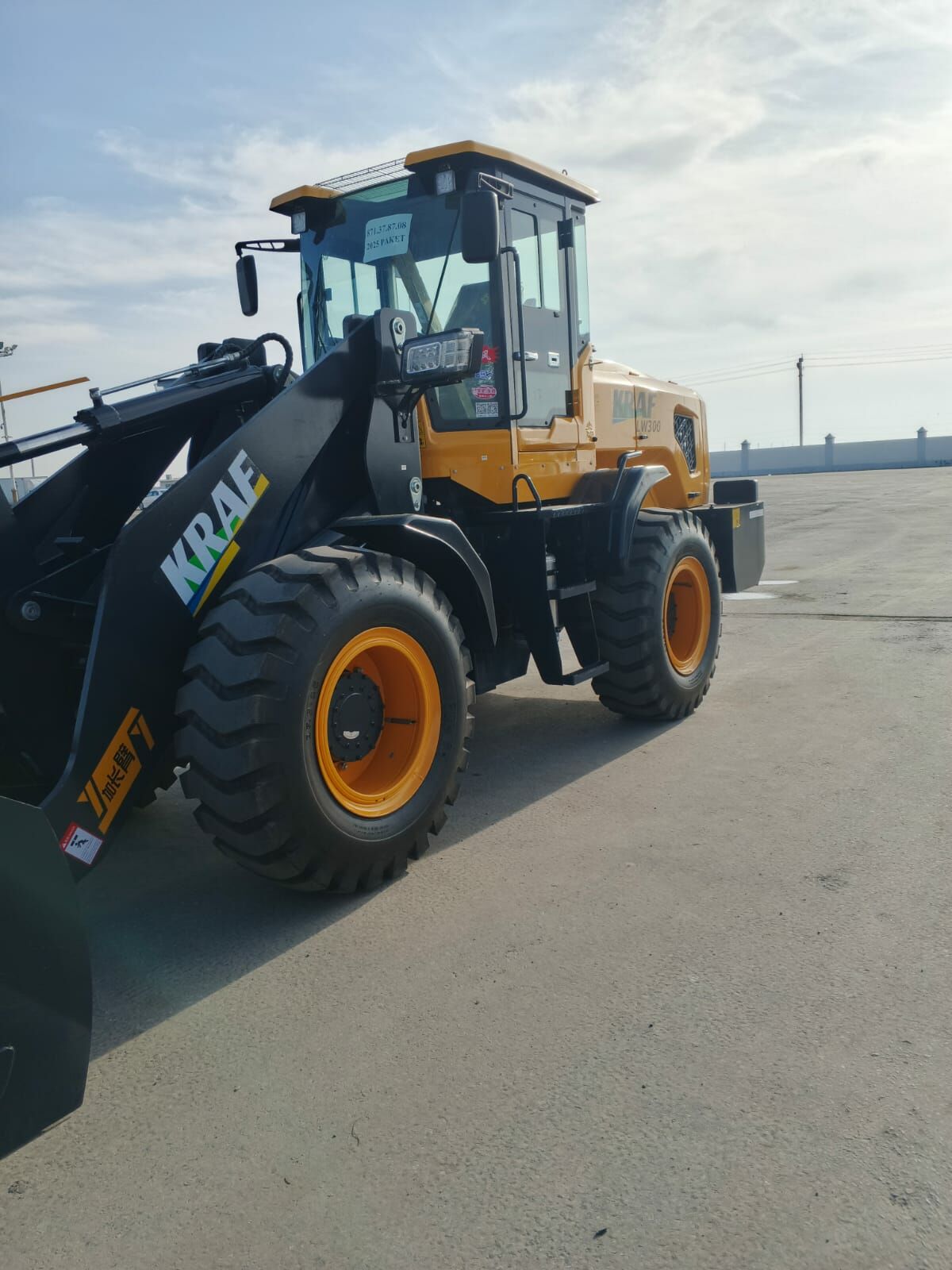 XCMG 25 2026 - 470 000 TMT - Туркменабат - img 1