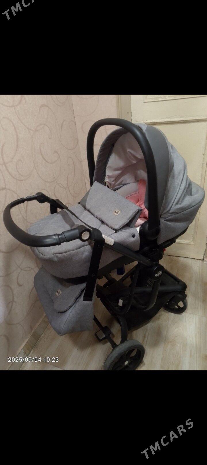 коляска - Ким район - img 1