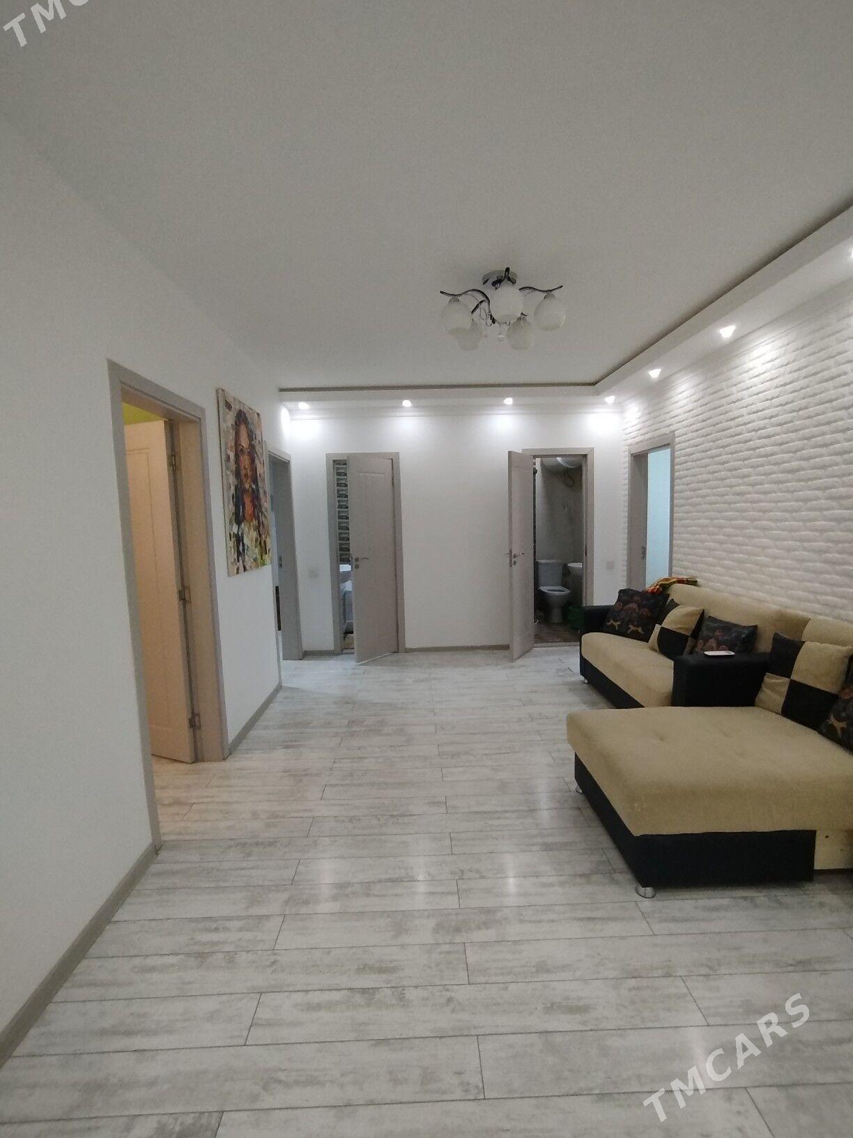 Мир4 9/6 этаж 4 ком - Мир 4 - img 1