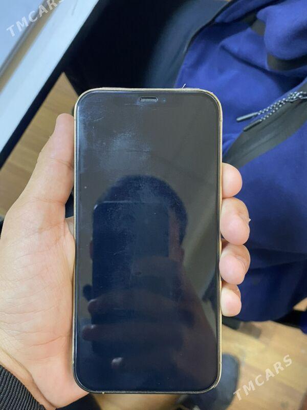 iphone 12pro - Büzmeýin - img 1