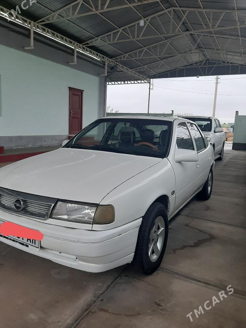 Opel Vectra 1991 - 42 000 TMT - Улица Ататурка - img 1