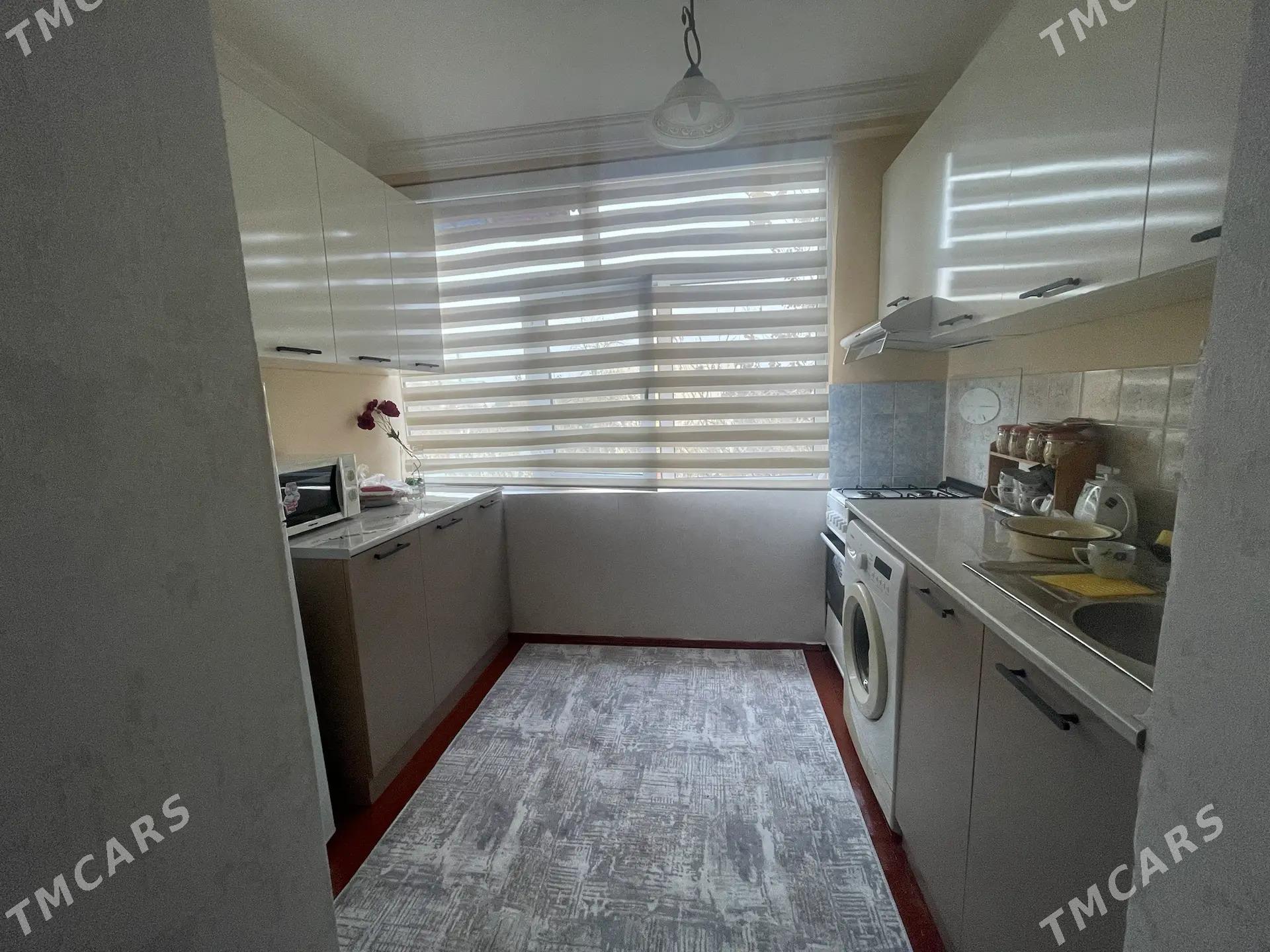 3 ком 3 этаж 9 мкр - 9 mkr - img 1