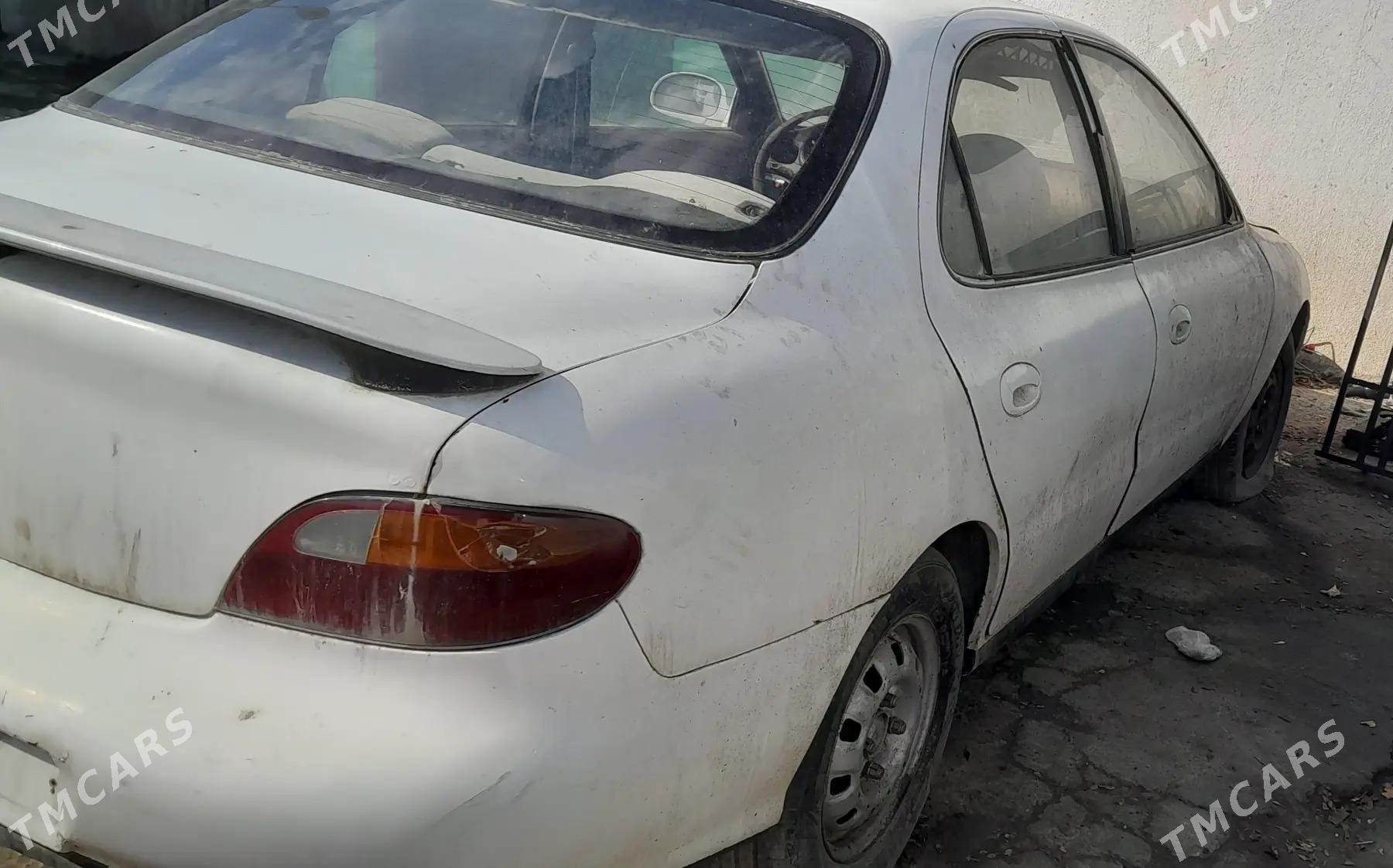 Hyundai Elantra 1998 - 15 000 TMT - Ашхабад - img 1